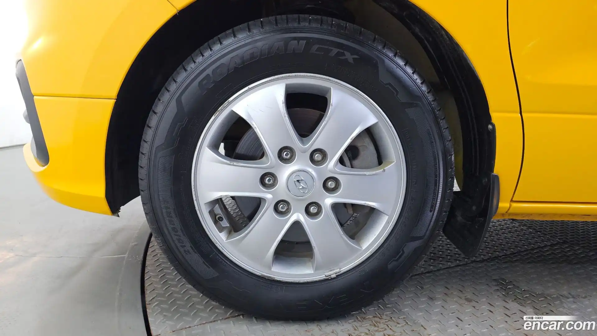 Starex Hyundai 2018.0-OUTER-005