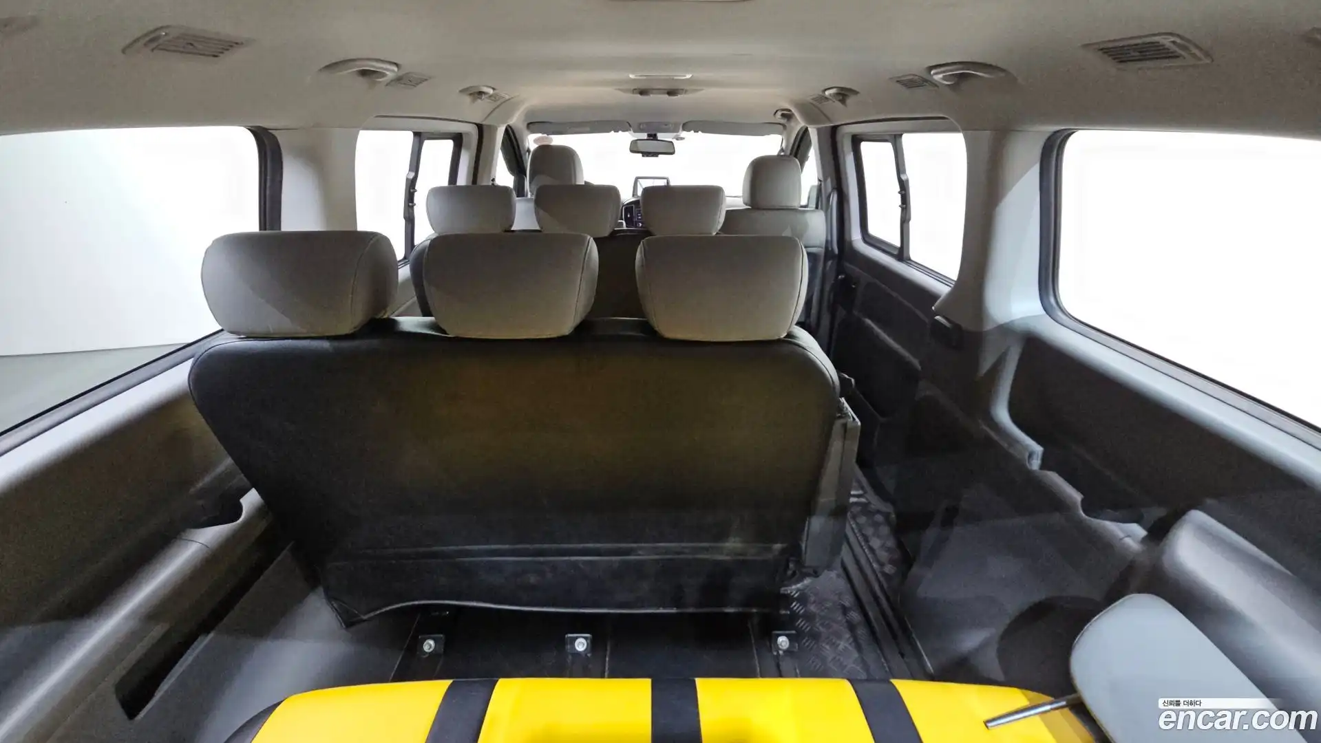 Starex Hyundai 2018.0-OPTION-024