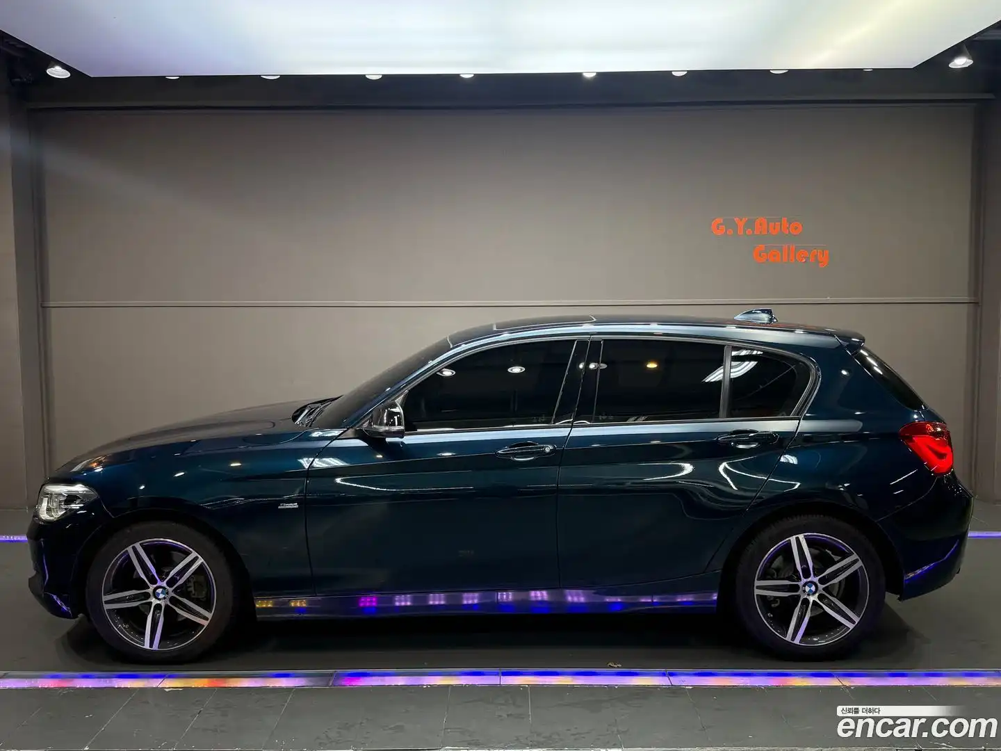 1-Series BMW 2017.4-OUTER-003