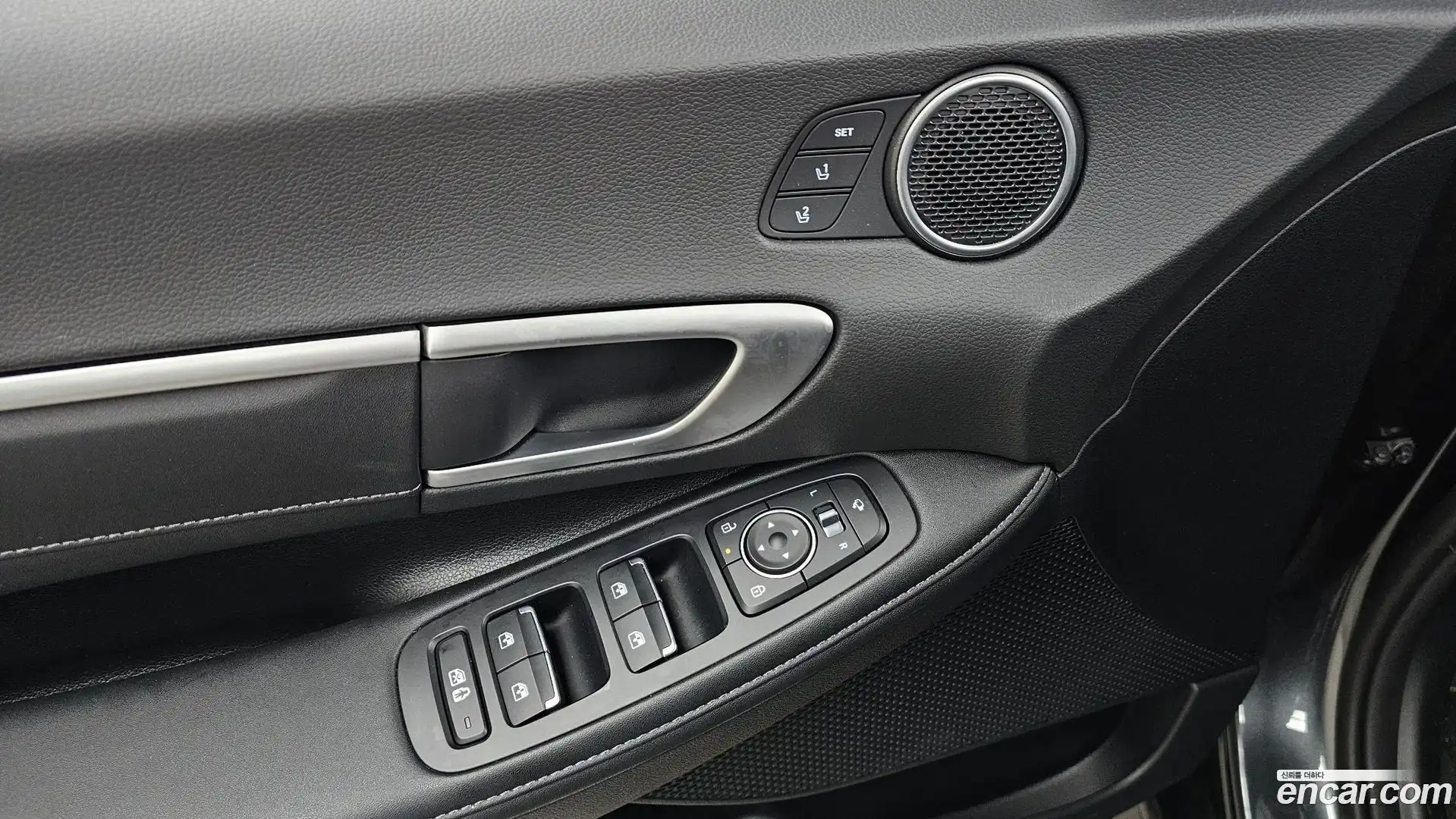 Sonata Hyundai 2025.11-OPTION-018