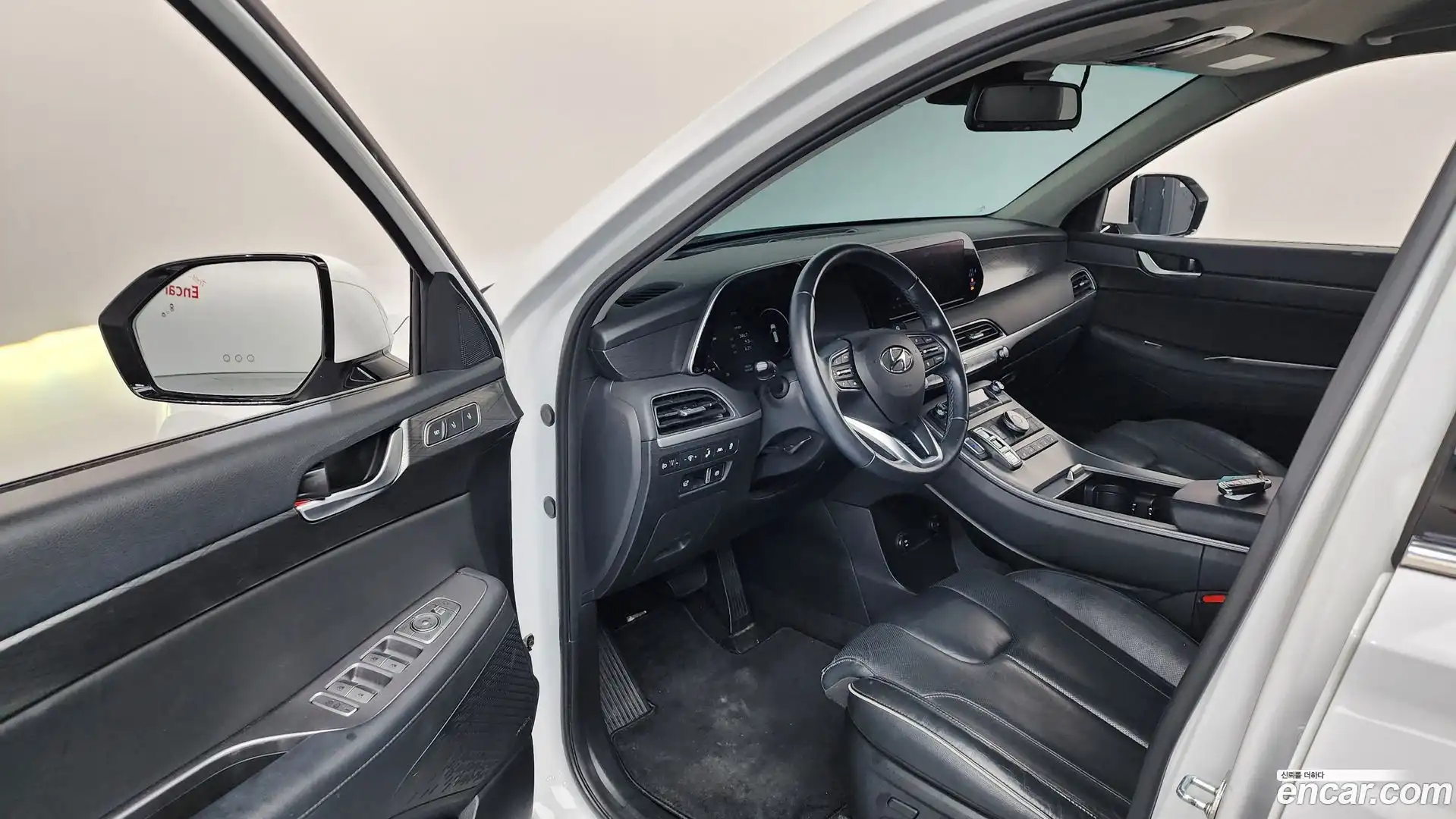 Palisade Hyundai 2022.3-INNER-010