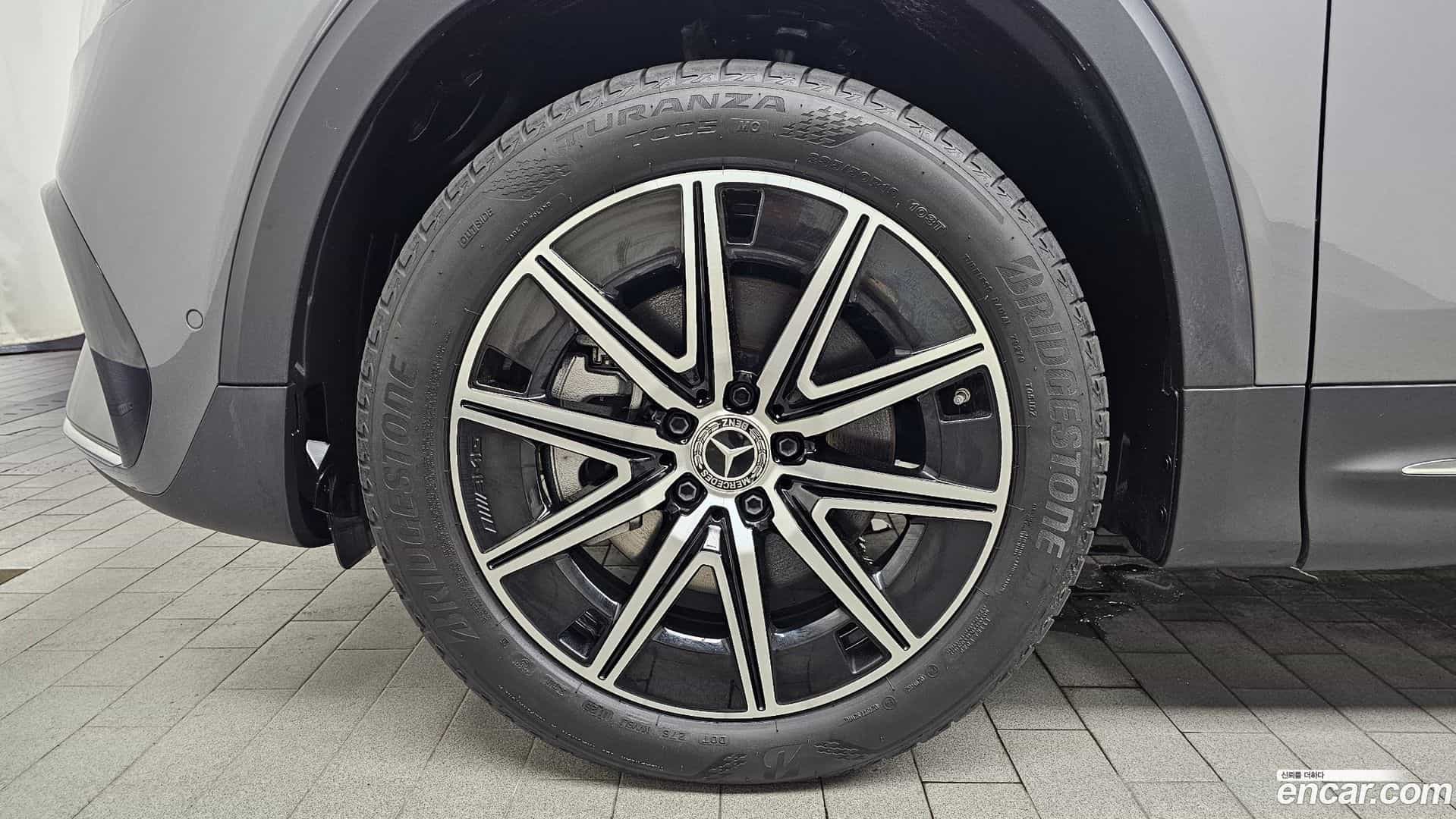 EQB Mercedes-Benz 2025.7-OUTER-005
