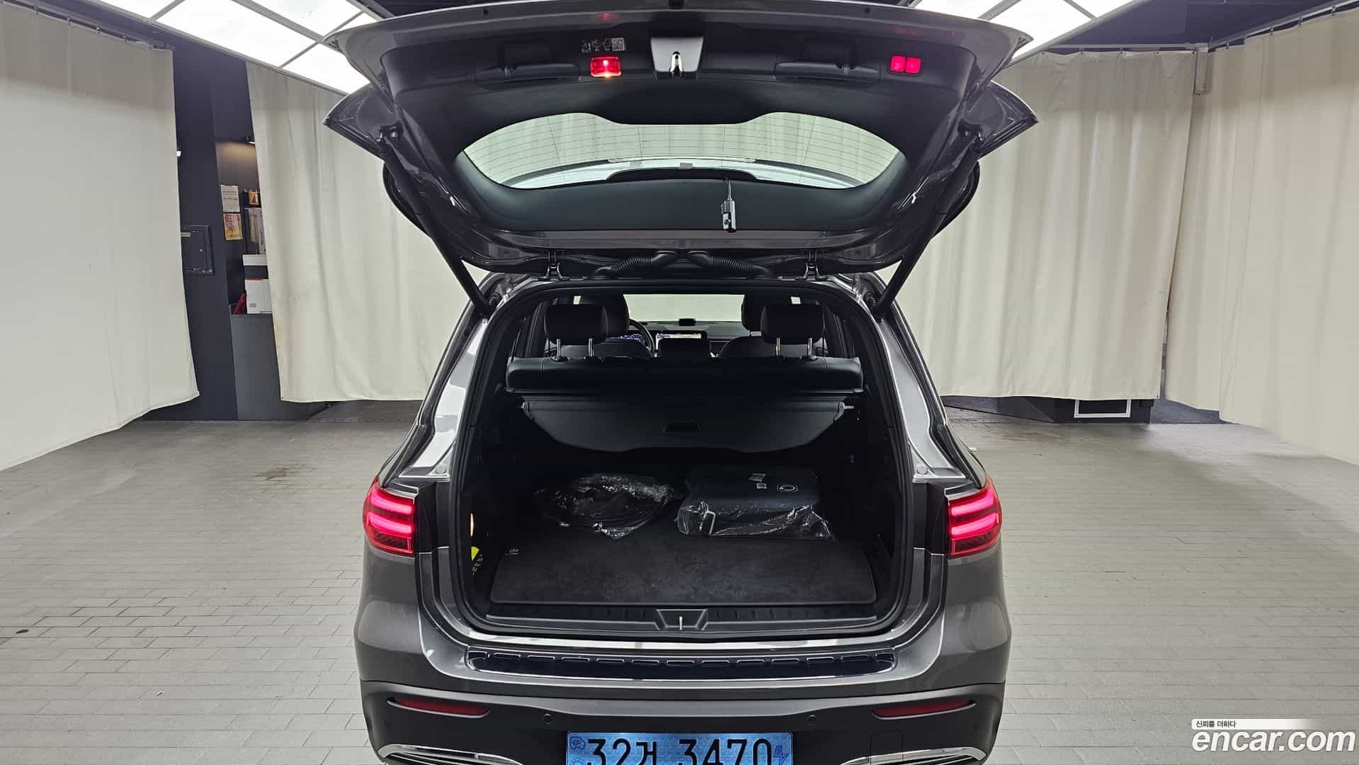 EQB Mercedes-Benz 2025.7-OPTION-021