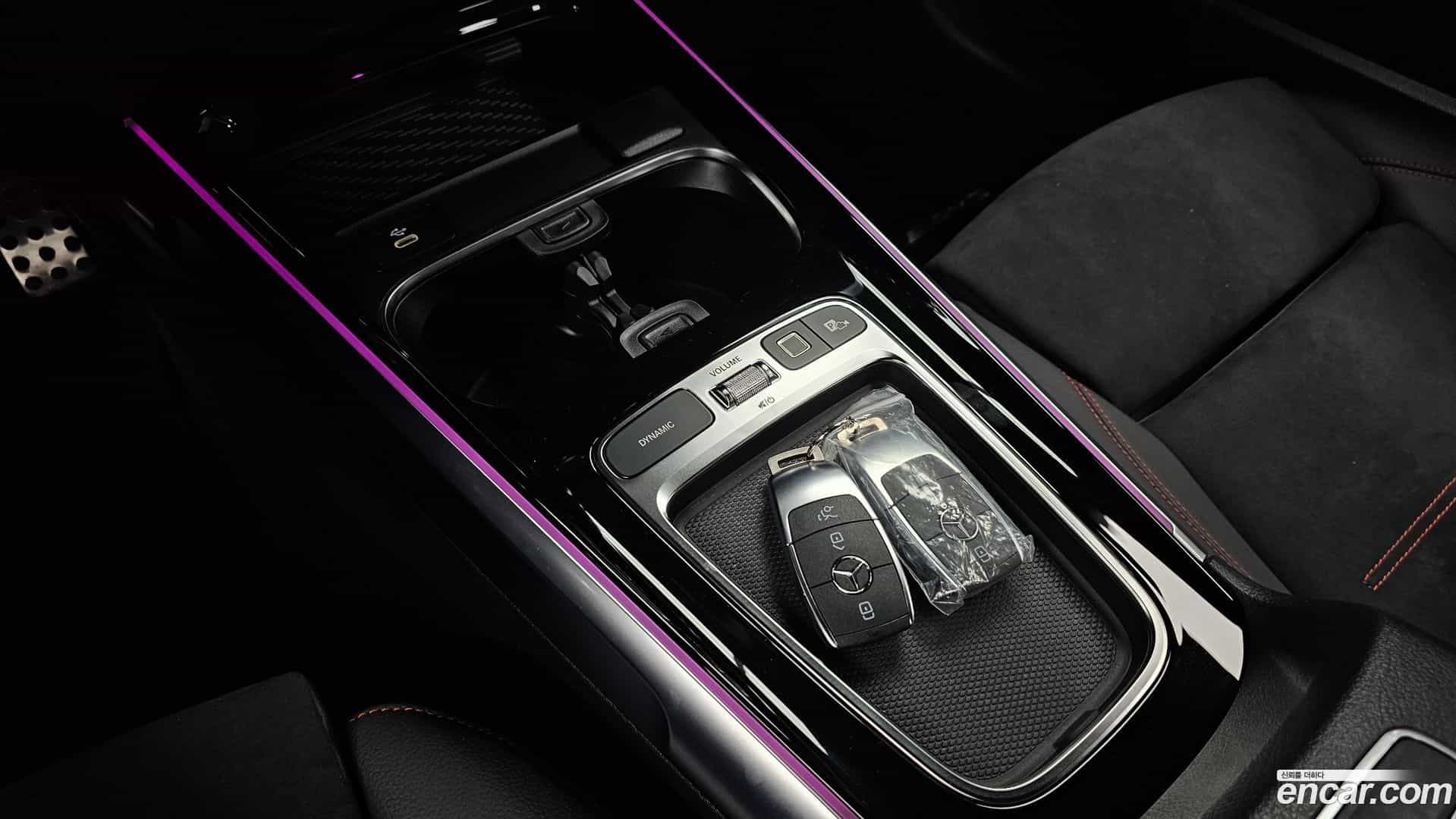 EQB Mercedes-Benz 2025.7-OPTION-043