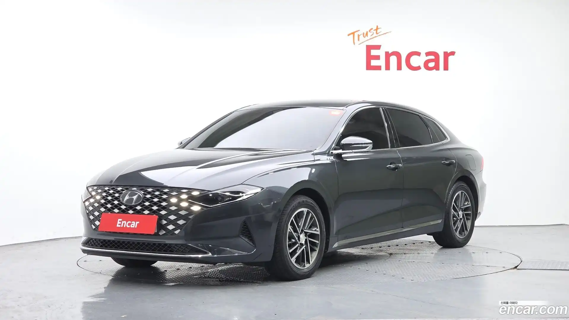Grandeur Hyundai 2022.4-OUTER-001