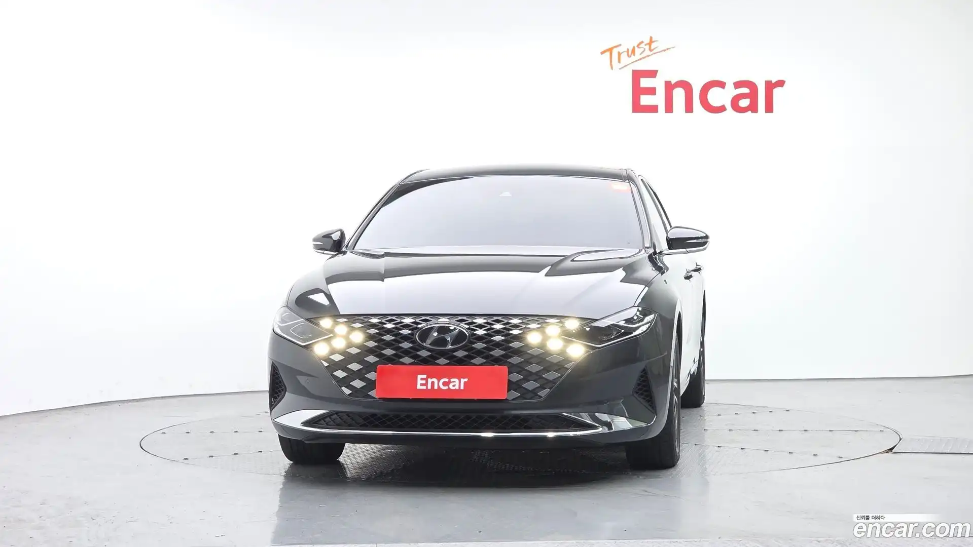 Grandeur Hyundai 2022.4-OUTER-003