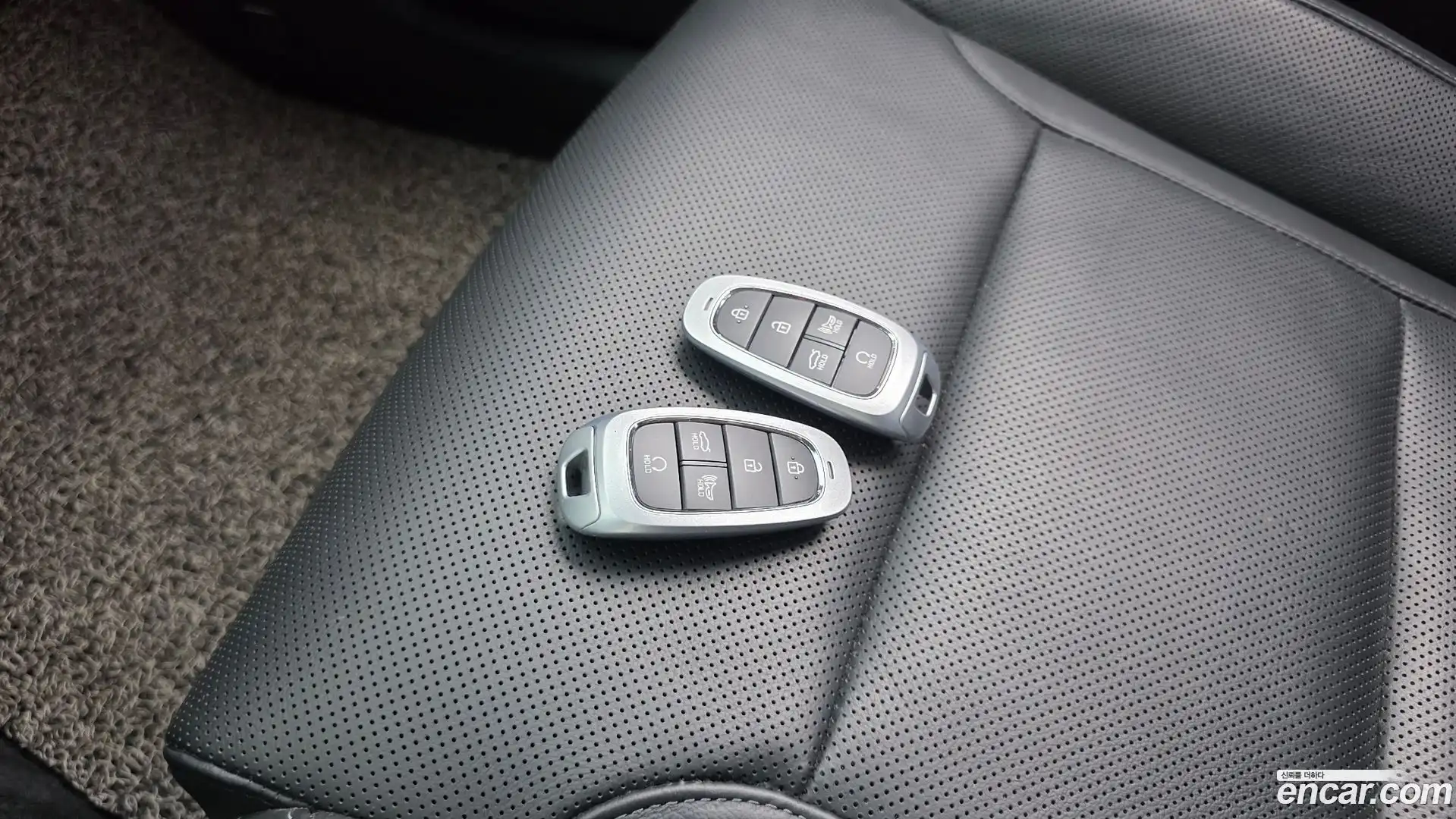 Grandeur Hyundai 2022.4-OPTION-022