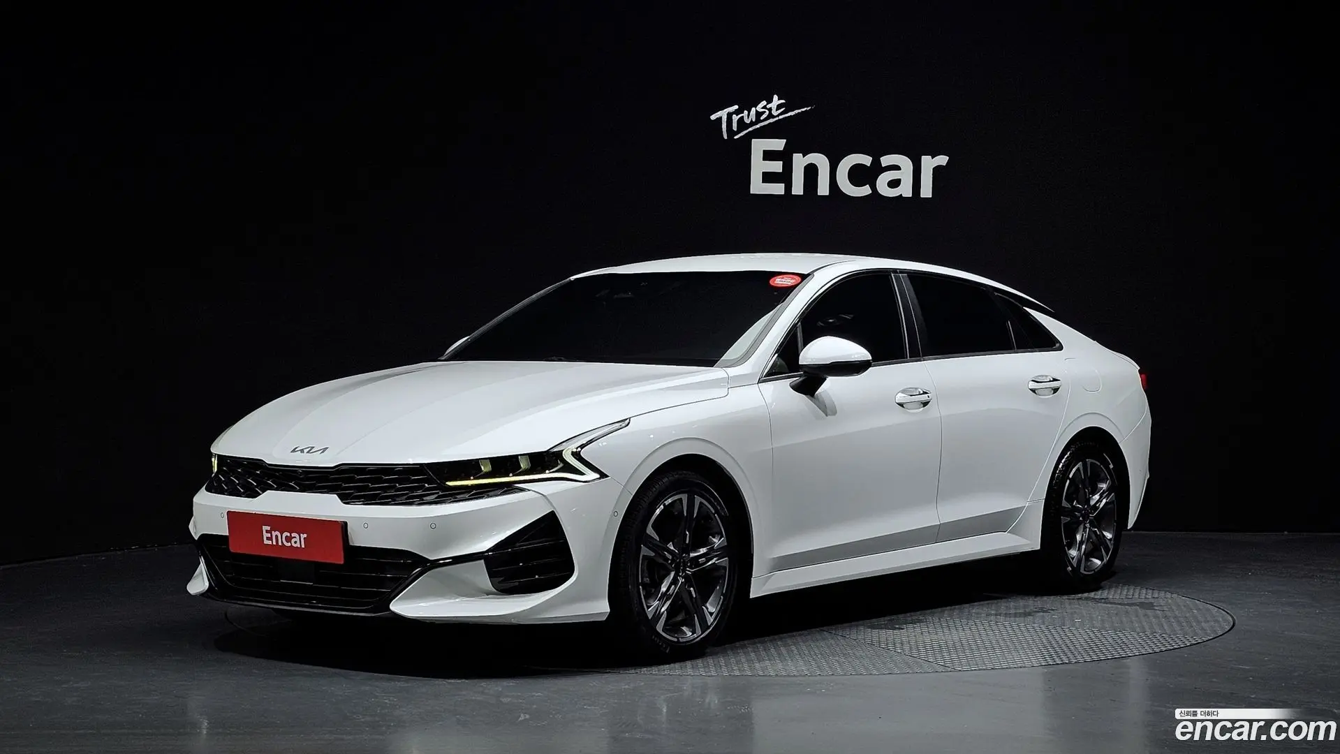 Main__Slider__Photo:K5 Kia 2021.10-0