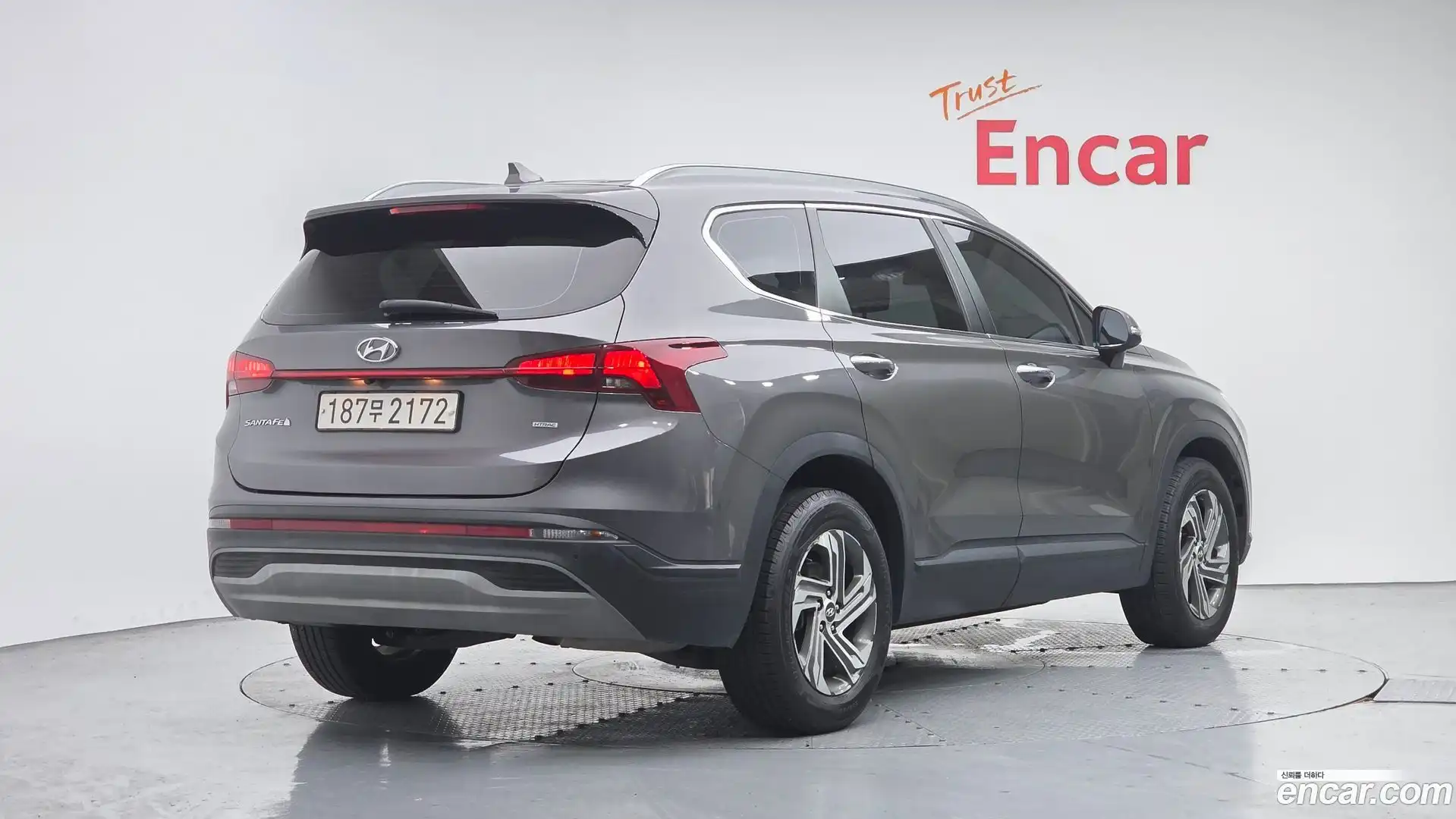 Santafe Hyundai 2021.2-OUTER-002
