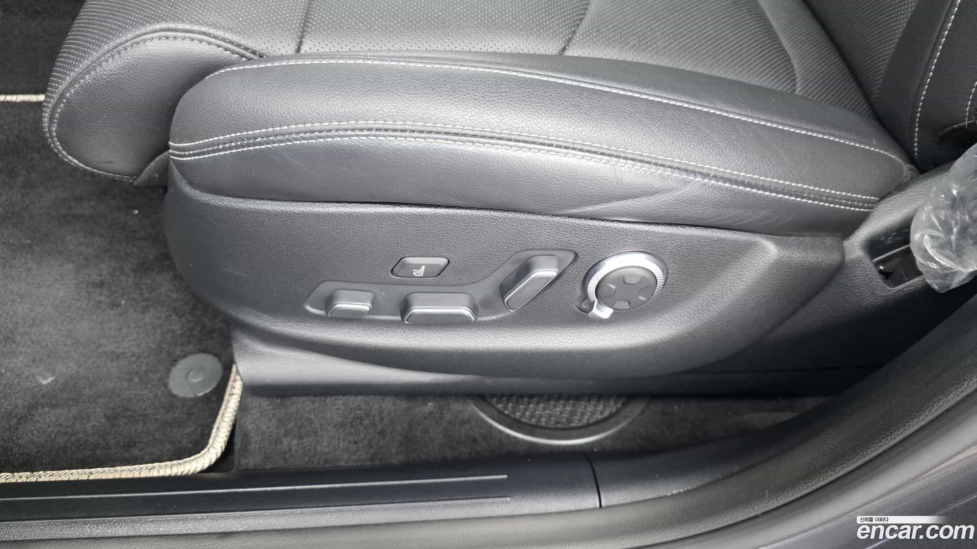 GV70 Genesis 2022.1-OPTION-044