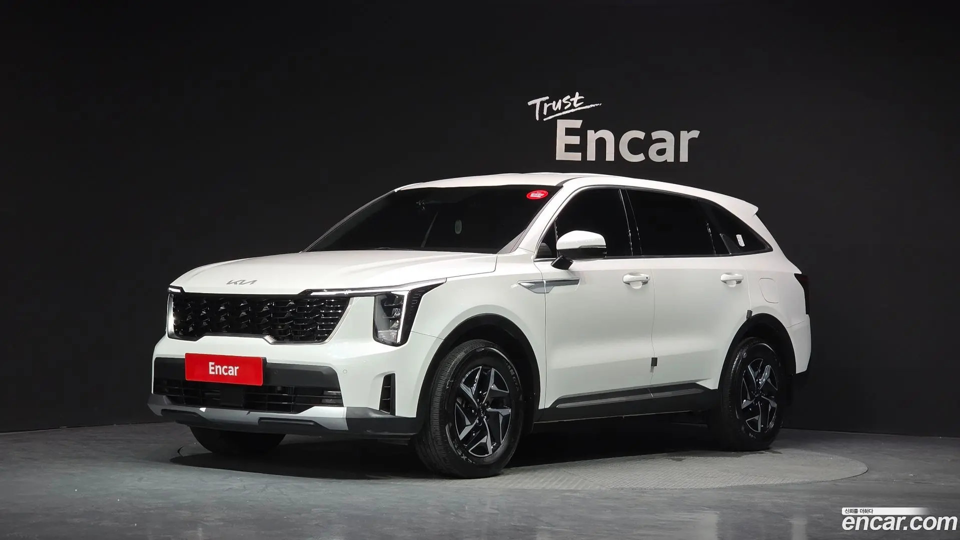 Main__Slider__Photo:Sorento Kia 2024.0-0