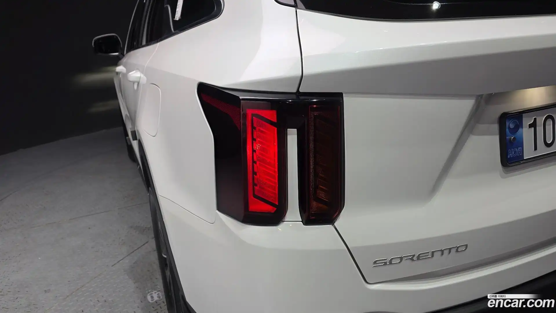 Sorento Kia 2024.0-OUTER-033
