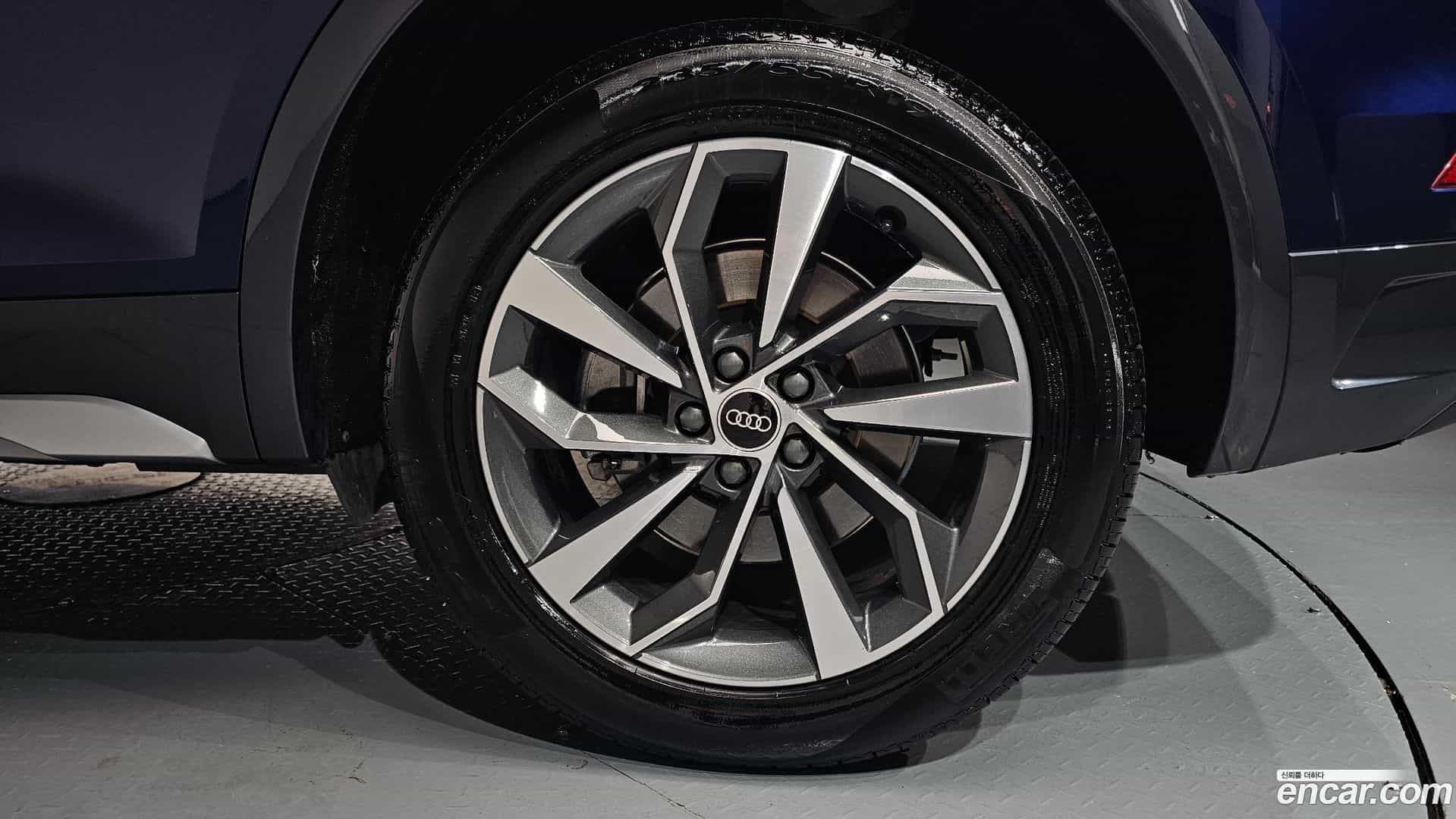 Q5 Audi 2023.6-OUTER-031
