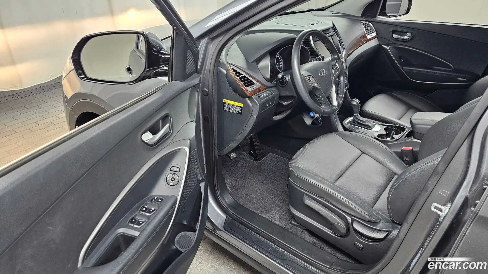 Santafe Hyundai 2015.6-INNER-010