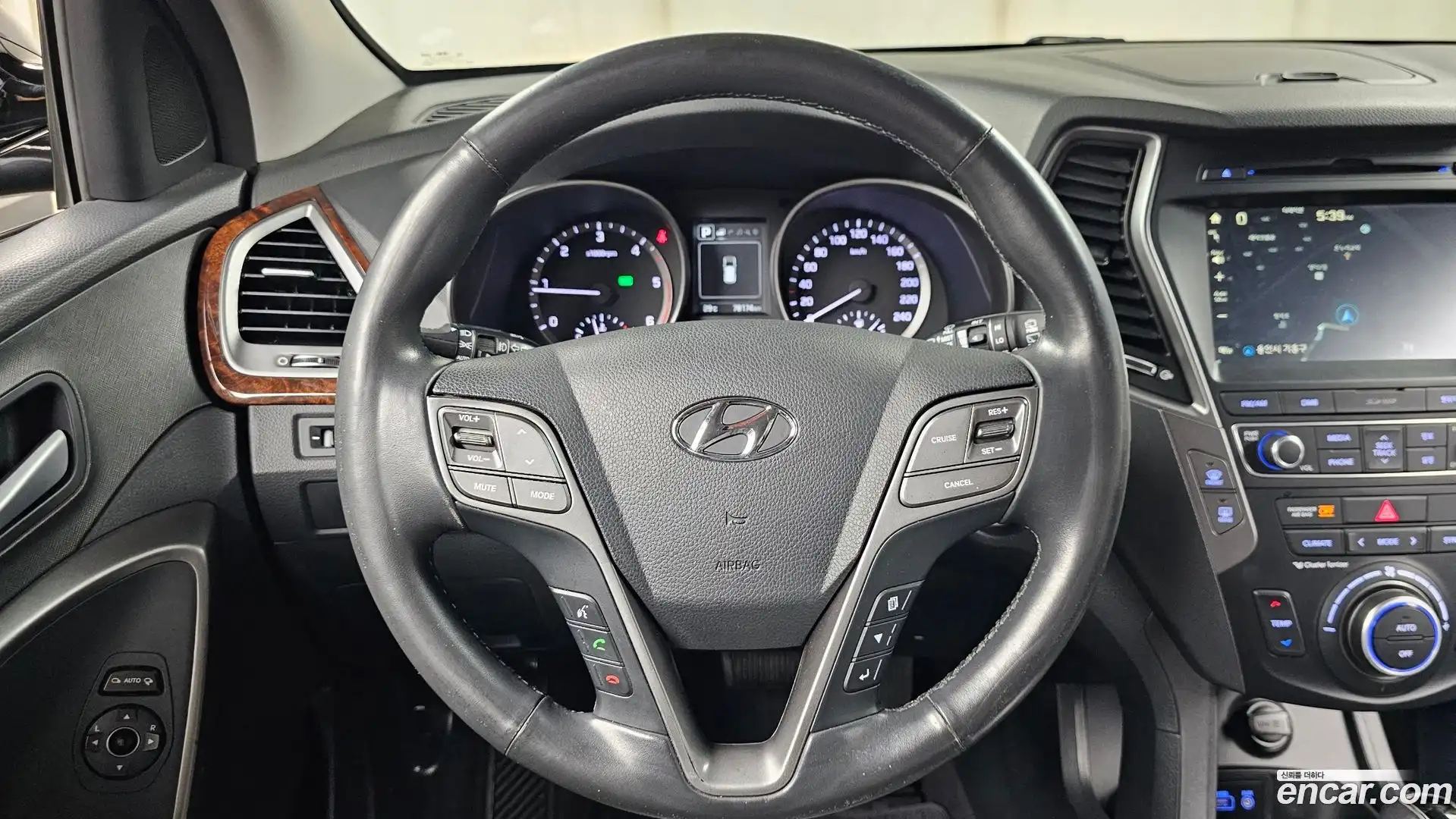 Santafe Hyundai 2015.6-OPTION-017