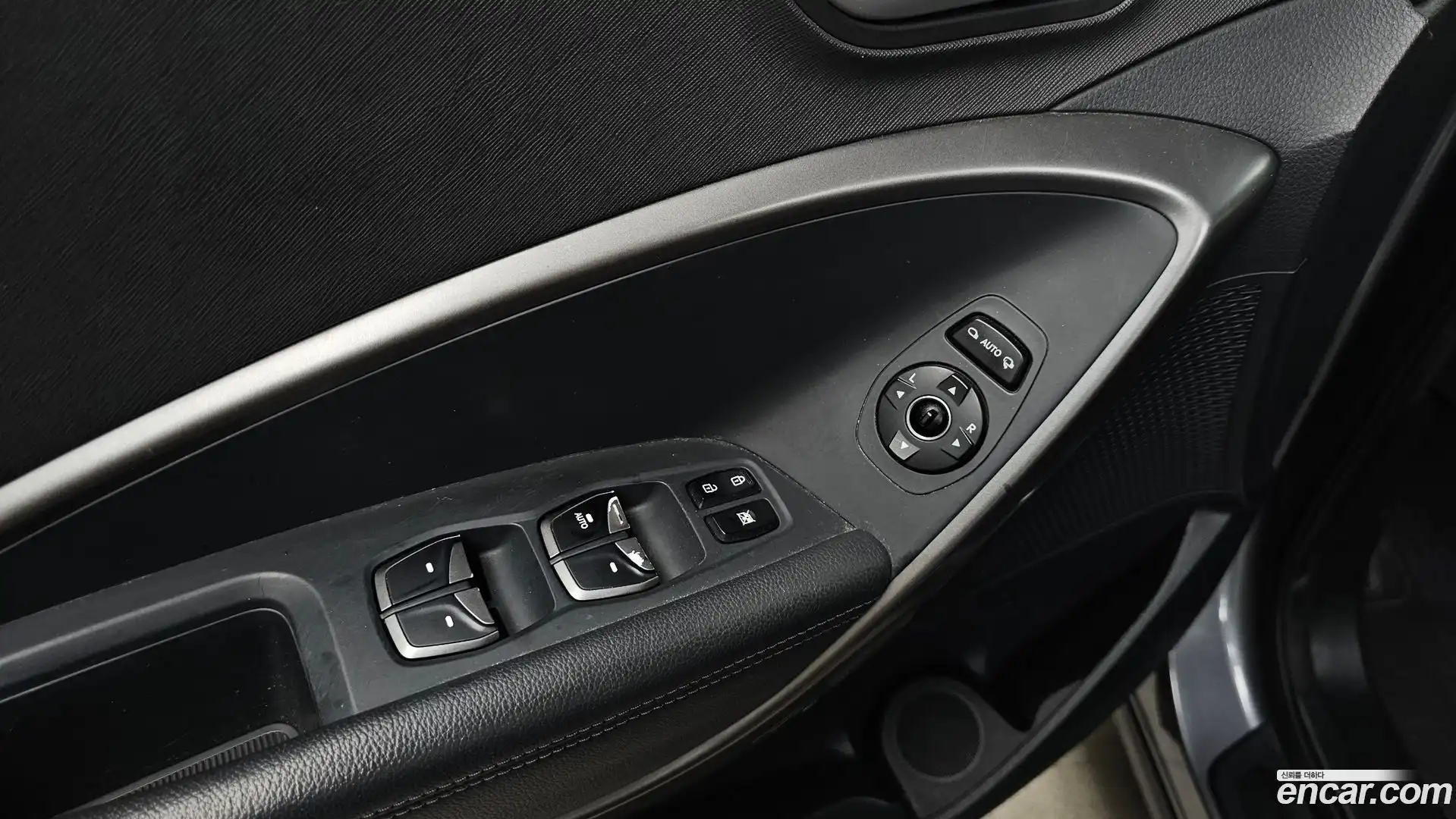 Santafe Hyundai 2015.6-OPTION-024
