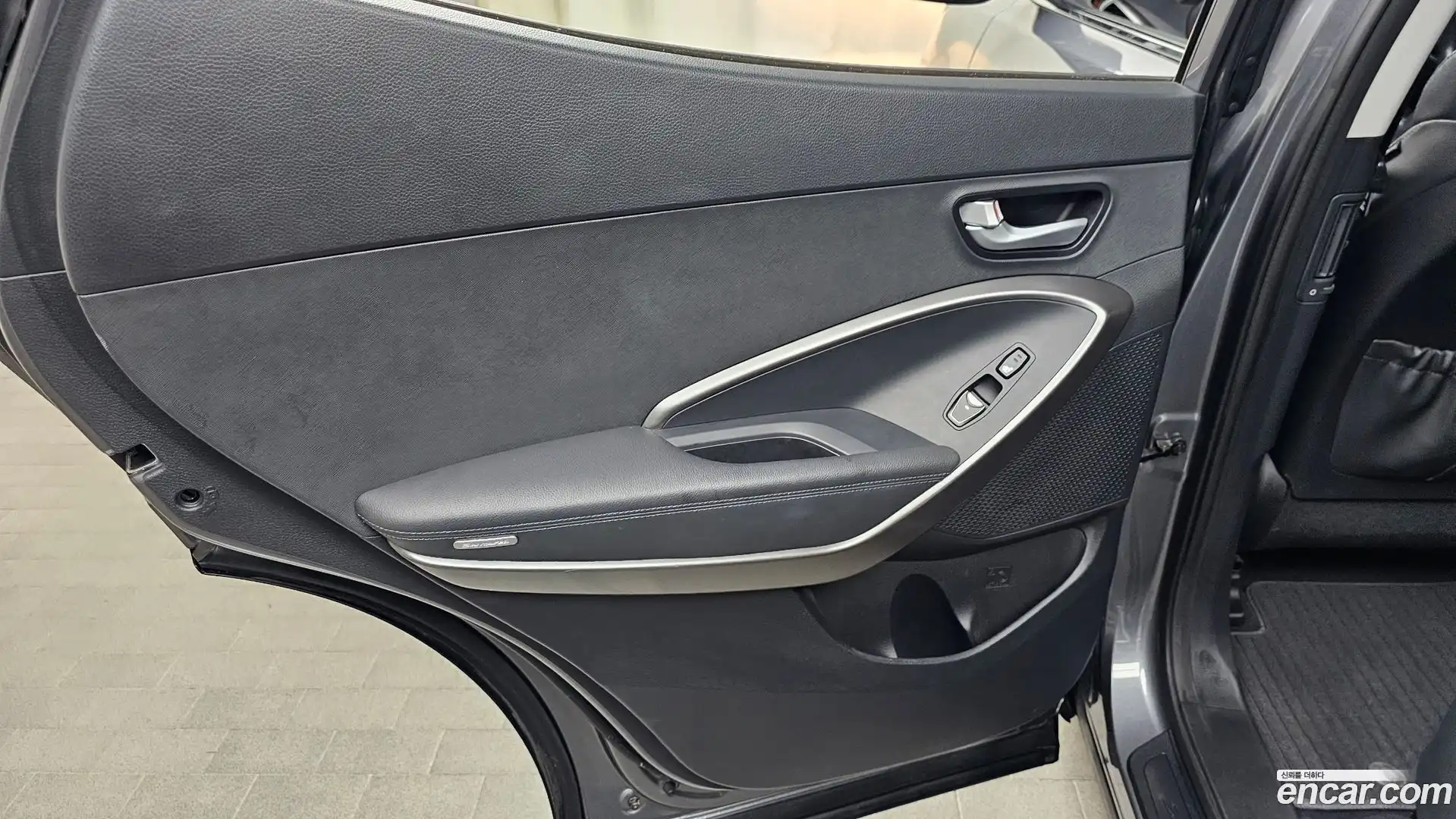 Santafe Hyundai 2015.6-INNER-035