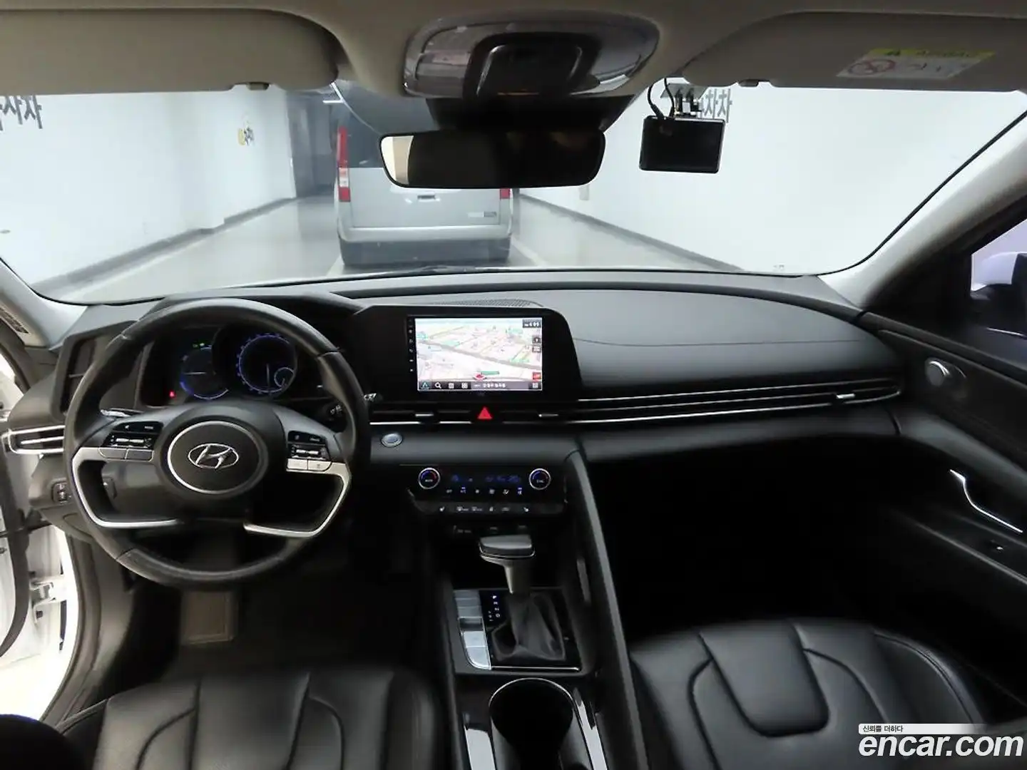AVANTE Hyundai 2023.3-INNER-007