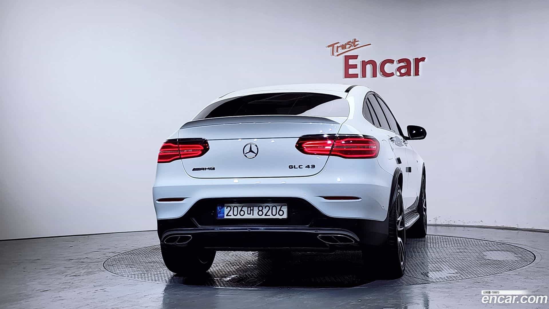 GLC-Class Mercedes-Benz 2018.9-OUTER-004