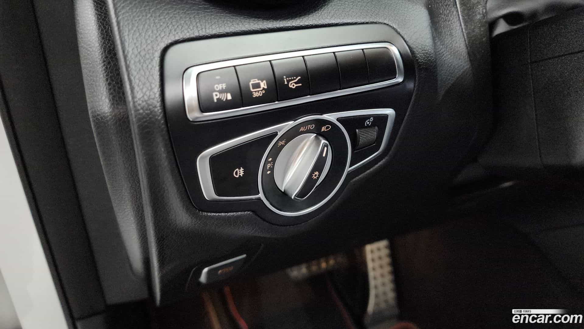 GLC-Class Mercedes-Benz 2018.9-OPTION-042