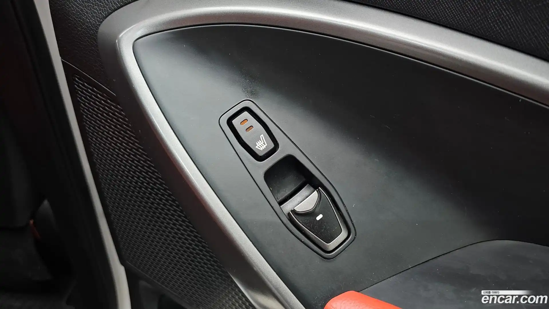 Santafe Hyundai 2014.2-OPTION-022