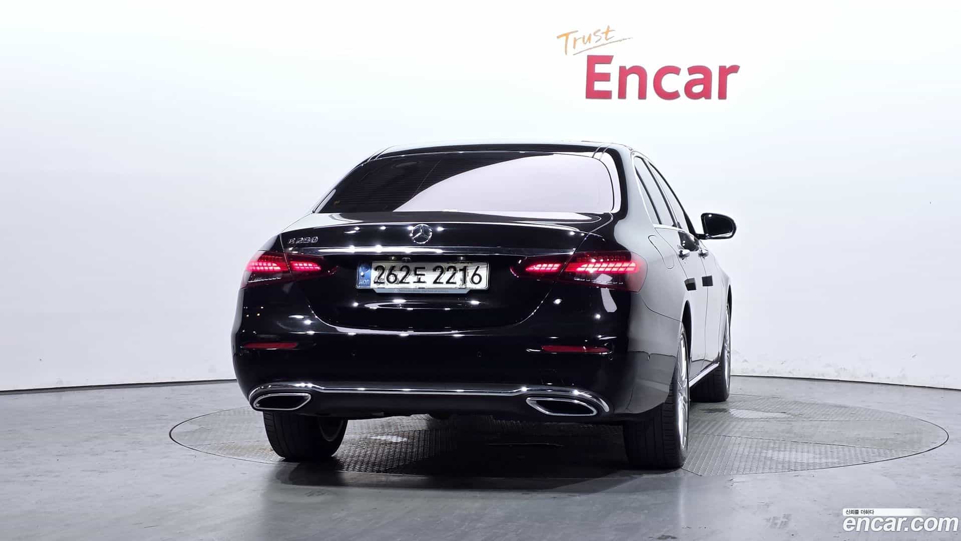 E-Class Mercedes-Benz 2020.11-OUTER-004