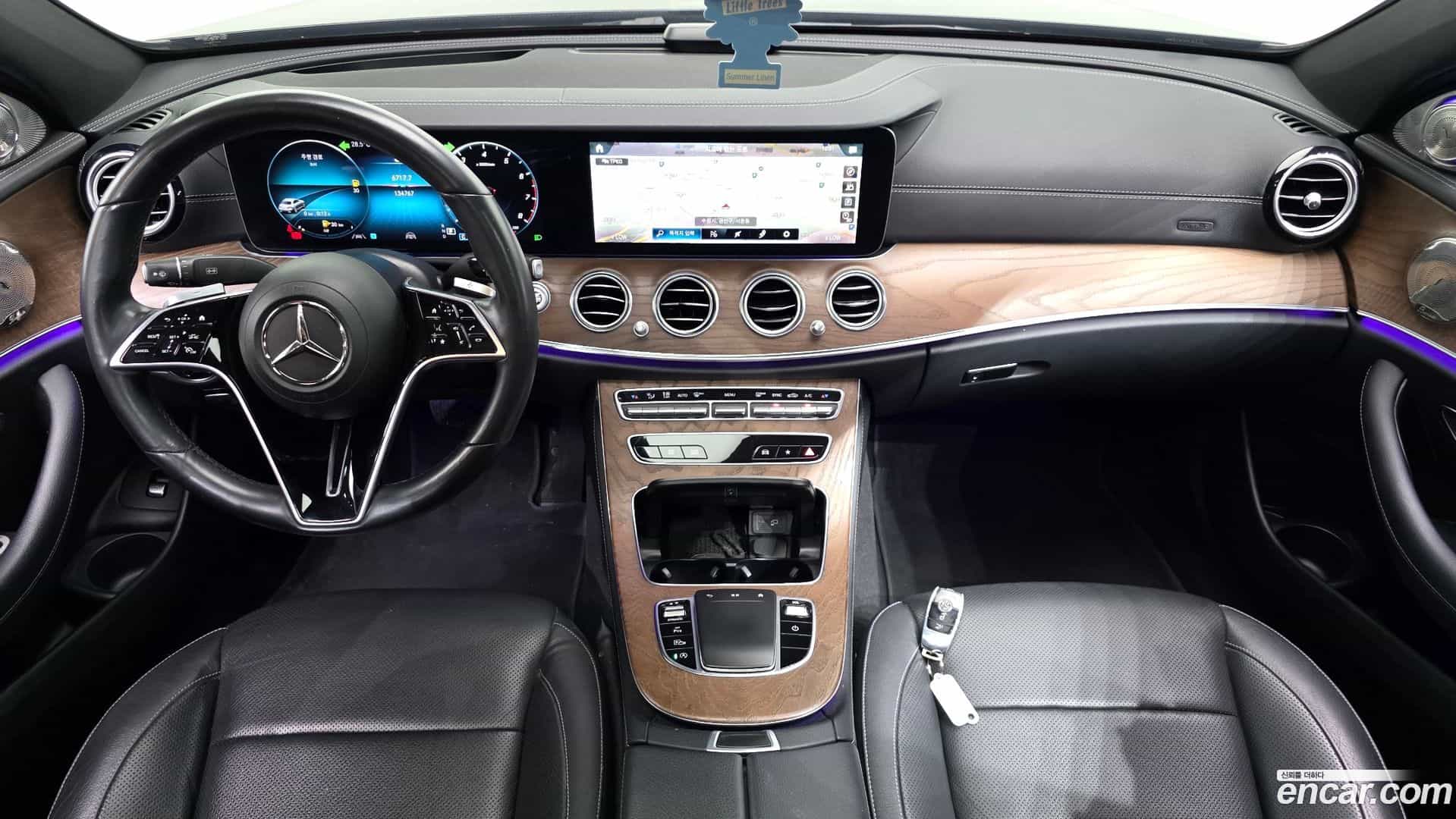 E-Class Mercedes-Benz 2020.11-INNER-007