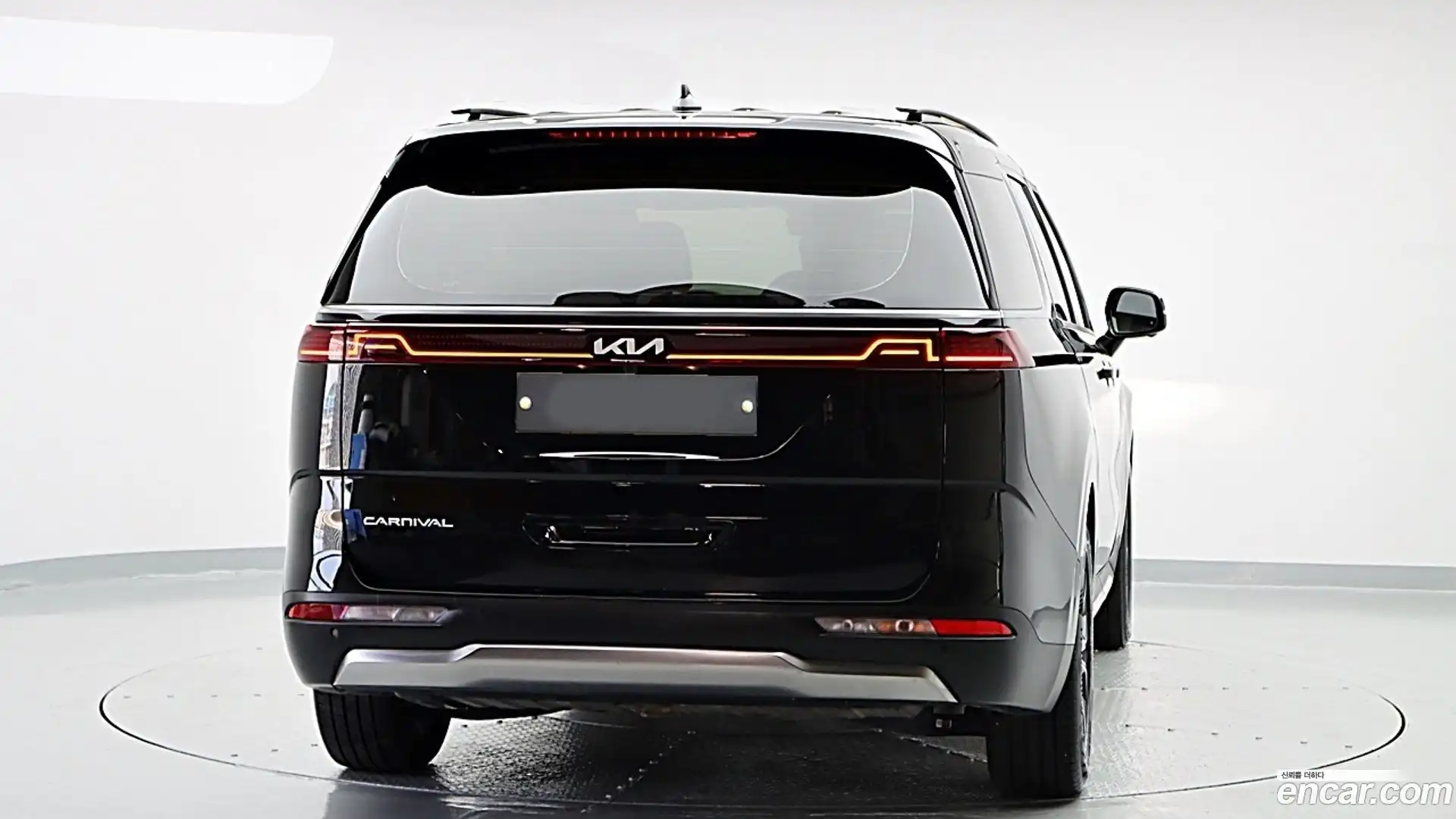 Canival Kia 2022.2-OUTER-002