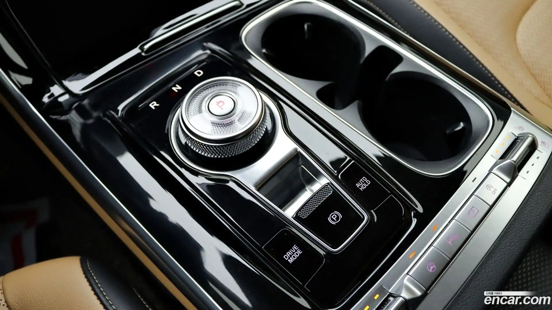 Canival Kia 2022.2-INNER-009