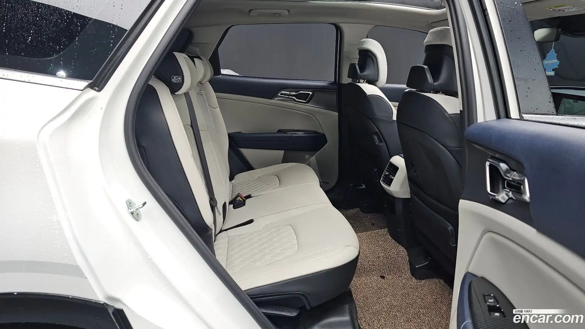 Sportage Kia 2021.8-OPTION-015