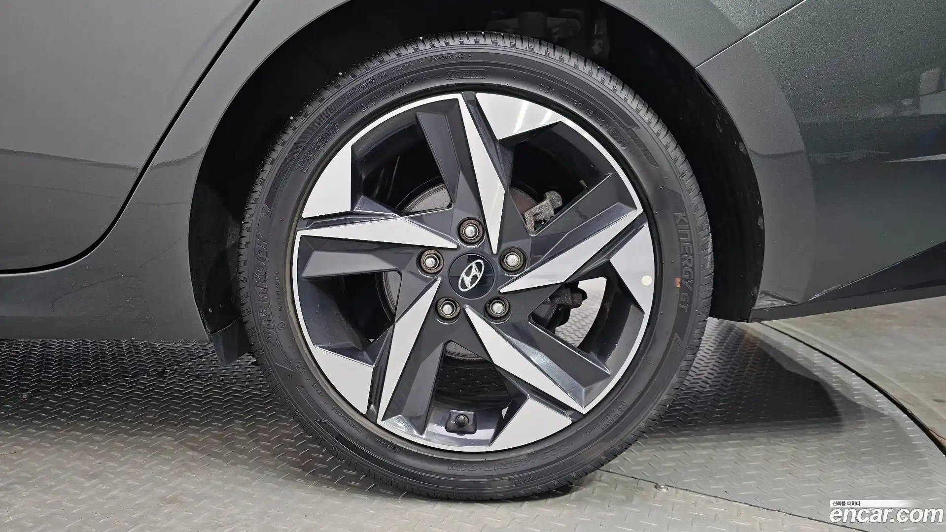 AVANTE Hyundai 2021.10-OUTER-031