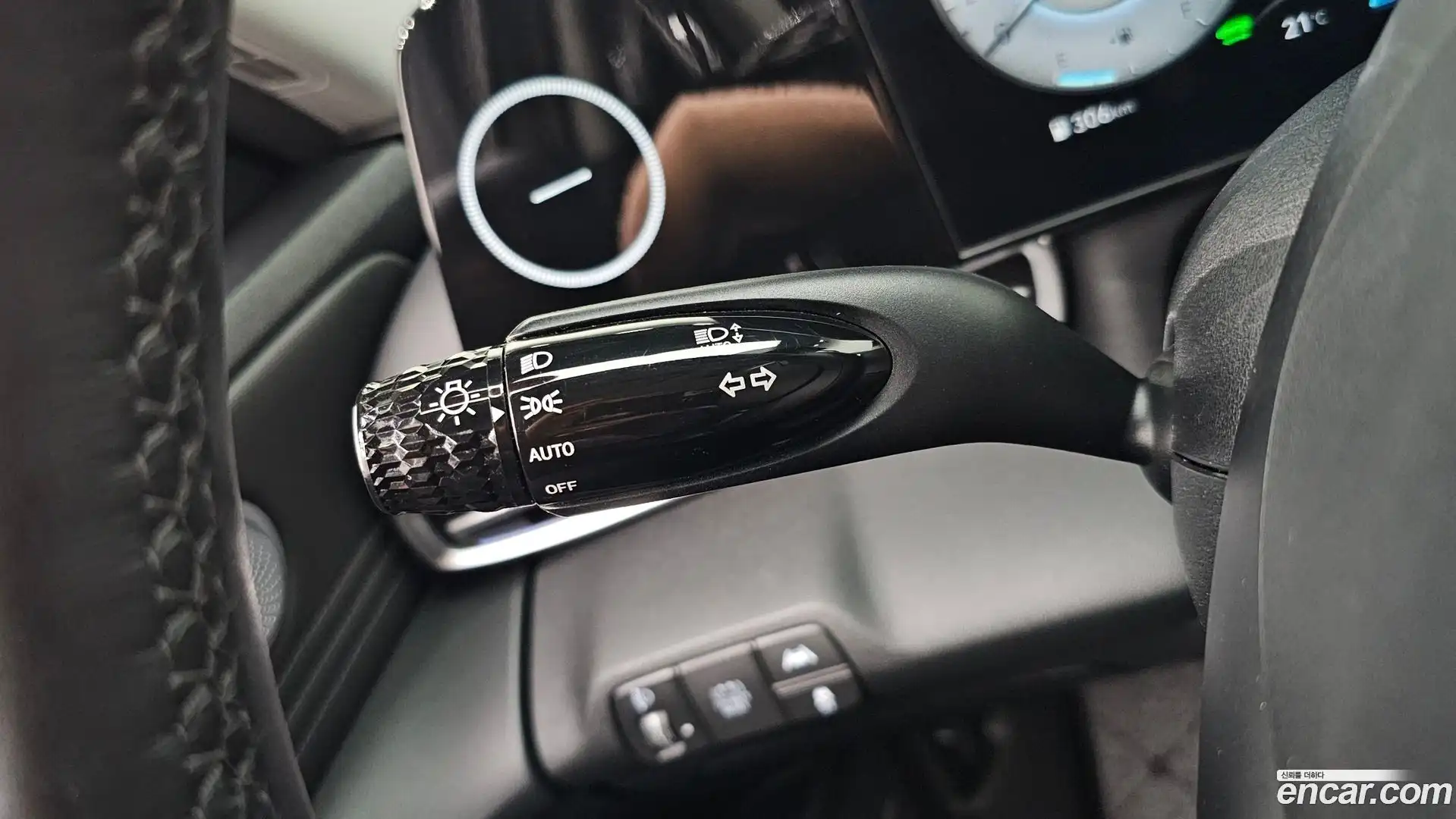 AVANTE Hyundai 2021.10-OPTION-042