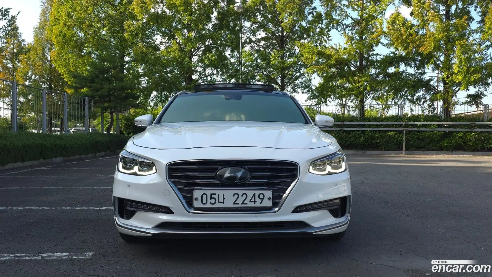 Grandeur Hyundai 2019.4-OUTER-003