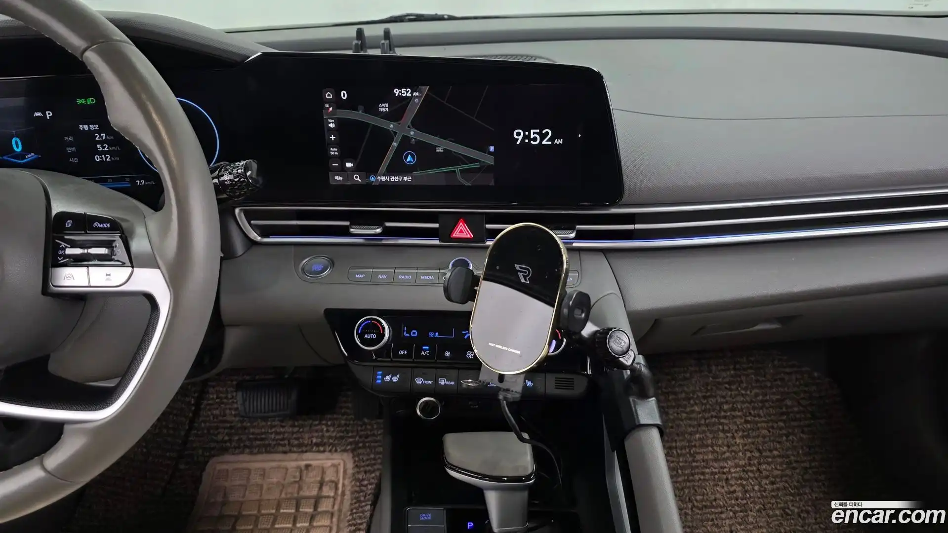 AVANTE Hyundai 2022.10-OPTION-018