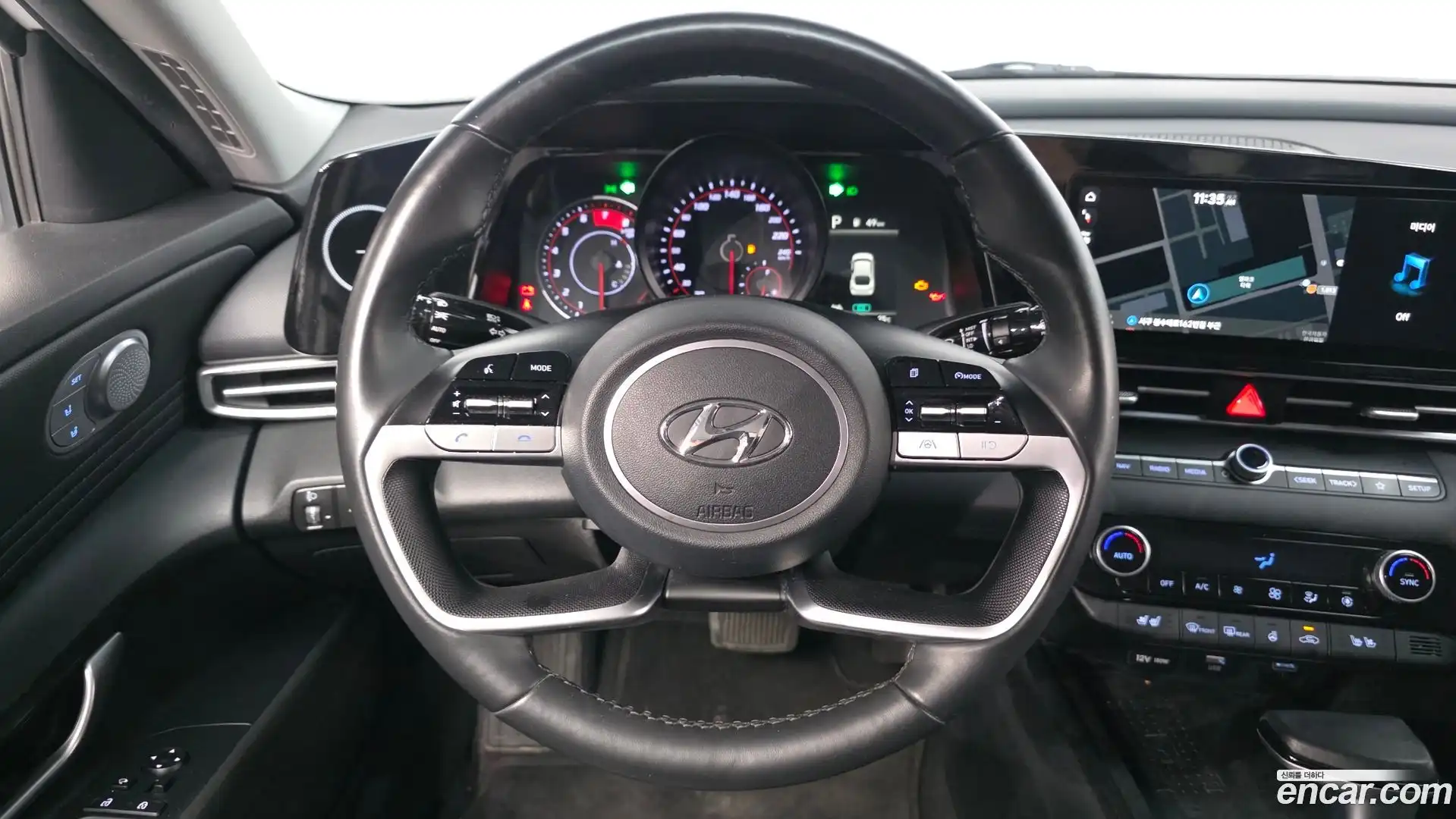 AVANTE Hyundai 2022.5-OPTION-017