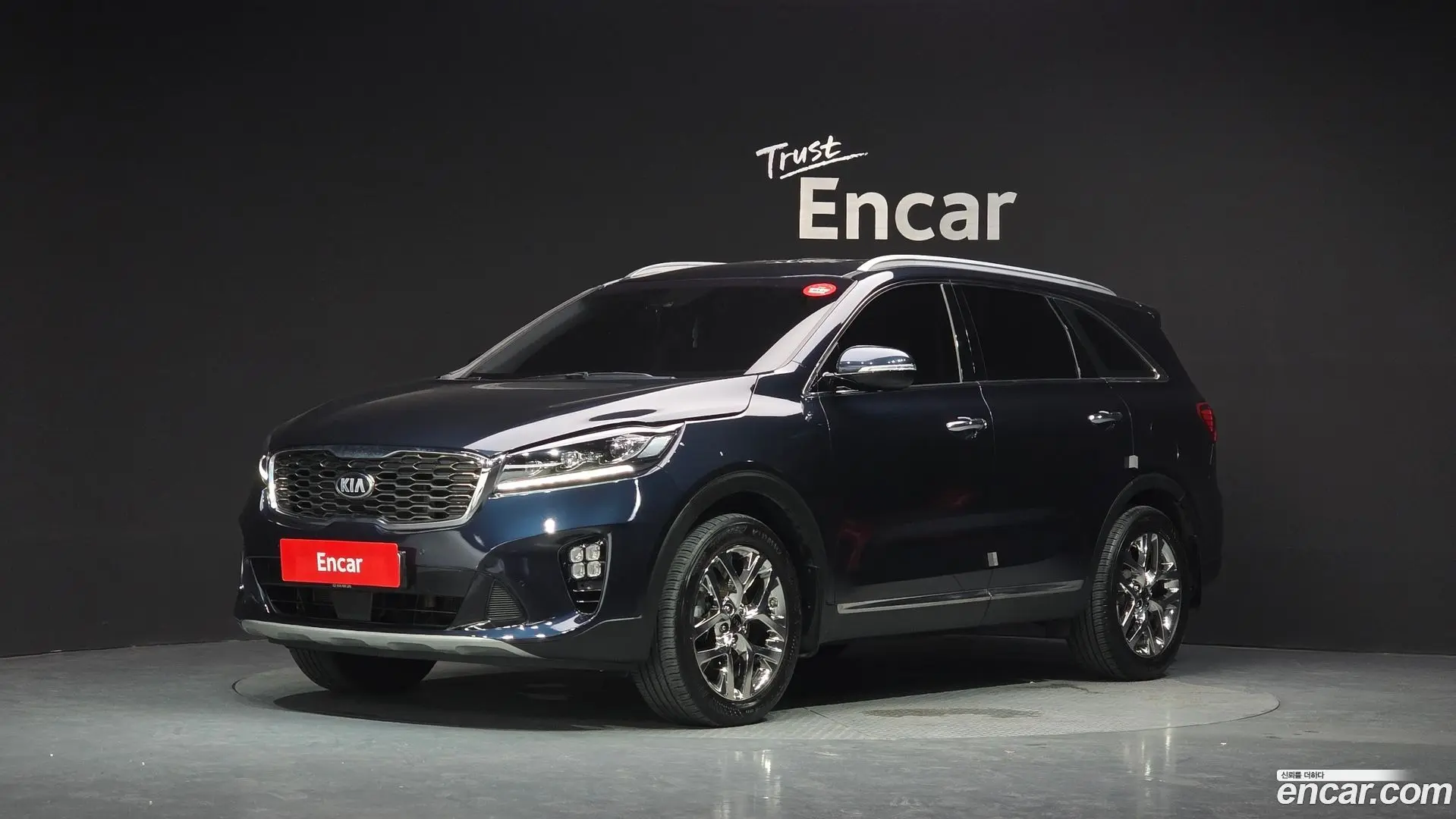Main__Slider__Photo:Sorento Kia 2019.8-0