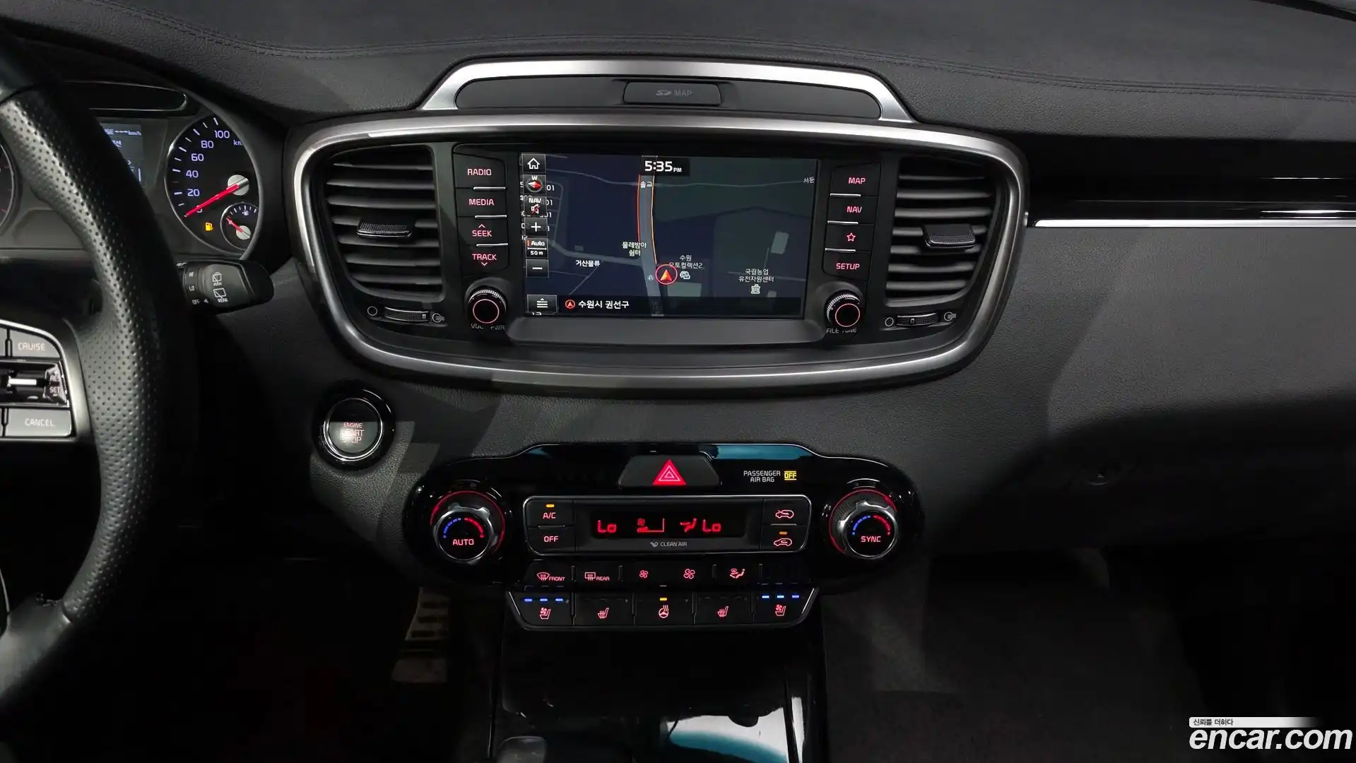 Sorento Kia 2019.8-OPTION-017