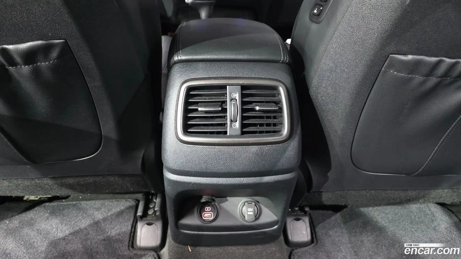 Sorento Kia 2019.8-OPTION-046