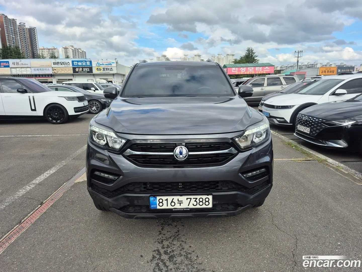 Main__Slider__Photo:Rexton KG Mobility 2020.11-0