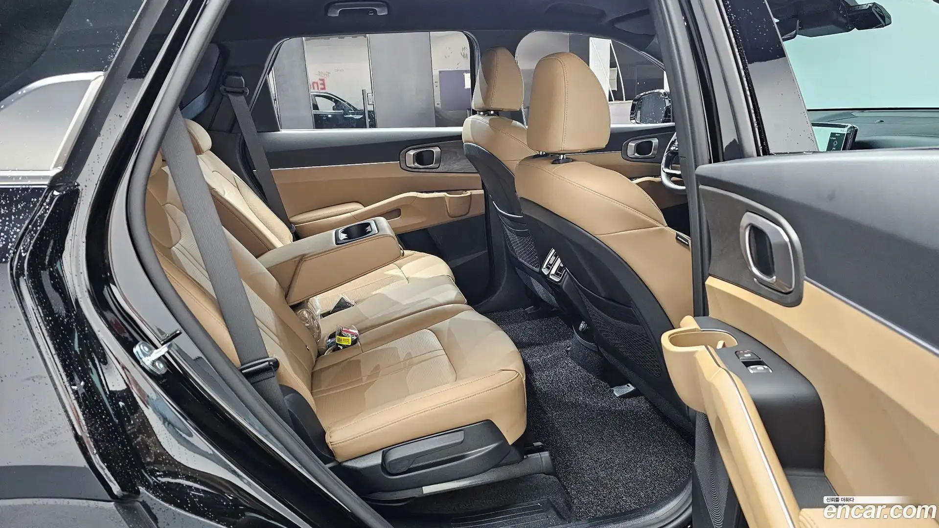 Sorento Kia 2025.11-OPTION-015