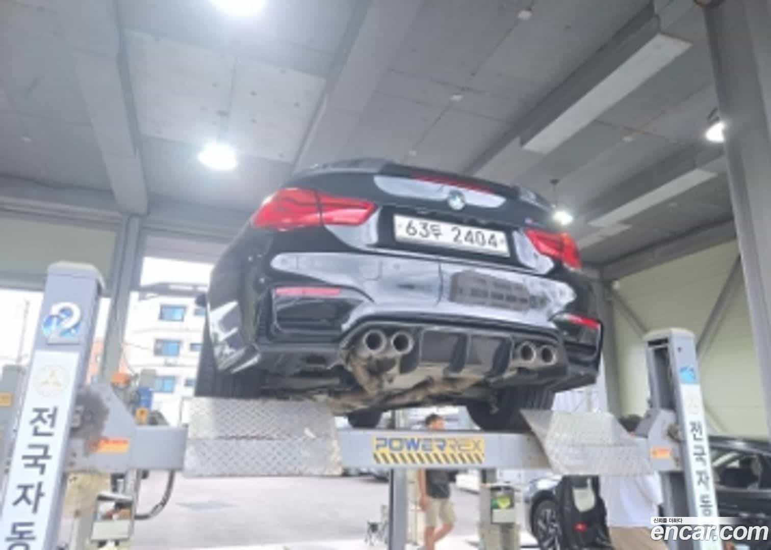 M4 BMW 2017.3-OUTER-002