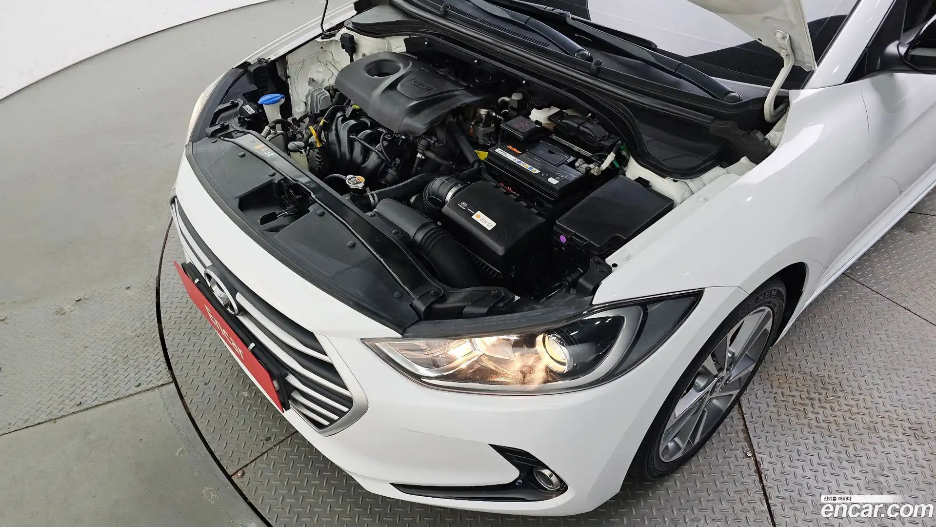 AVANTE Hyundai 2018.3-OUTER-006