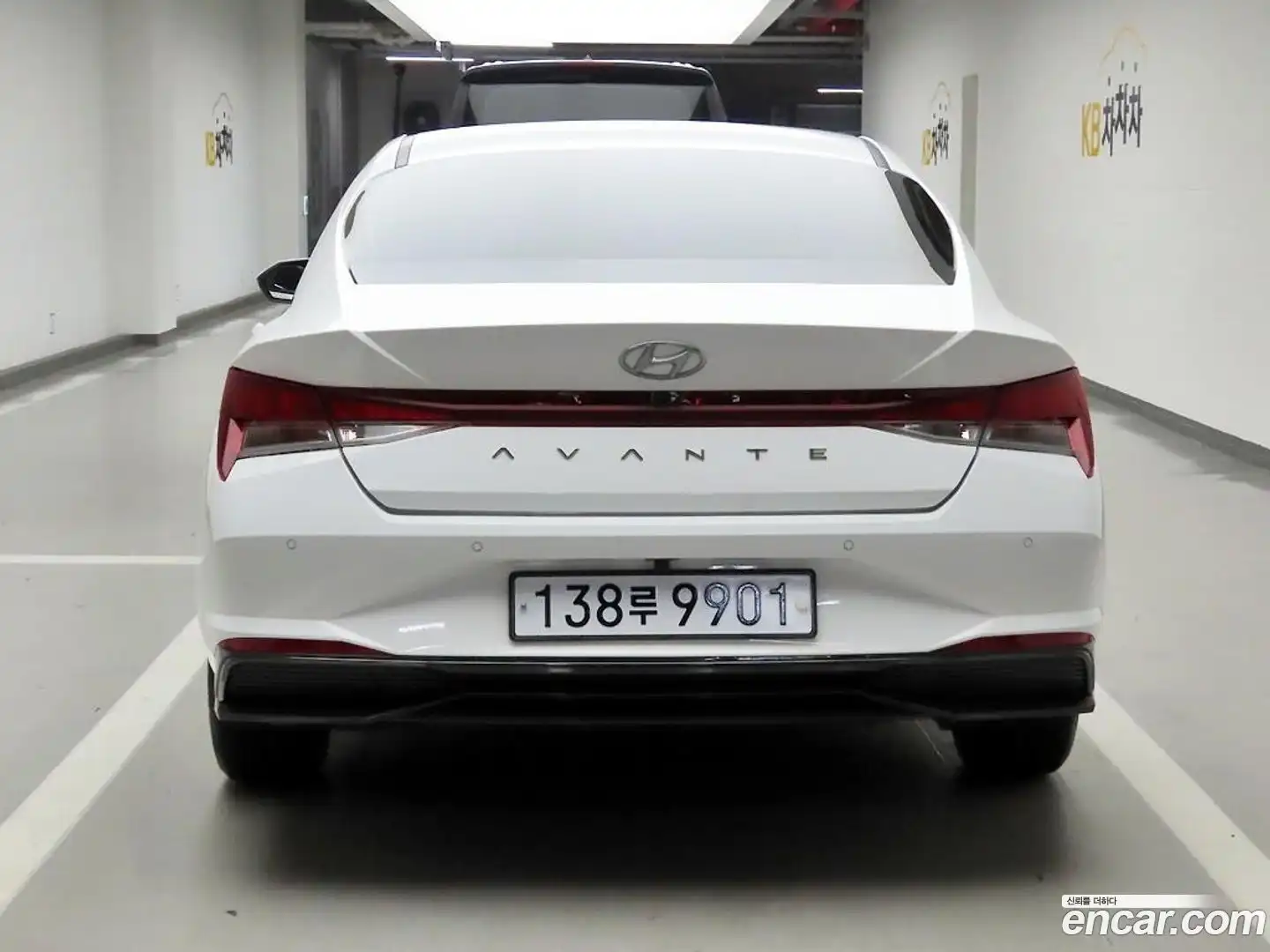 AVANTE Hyundai 2023.0-OUTER-003