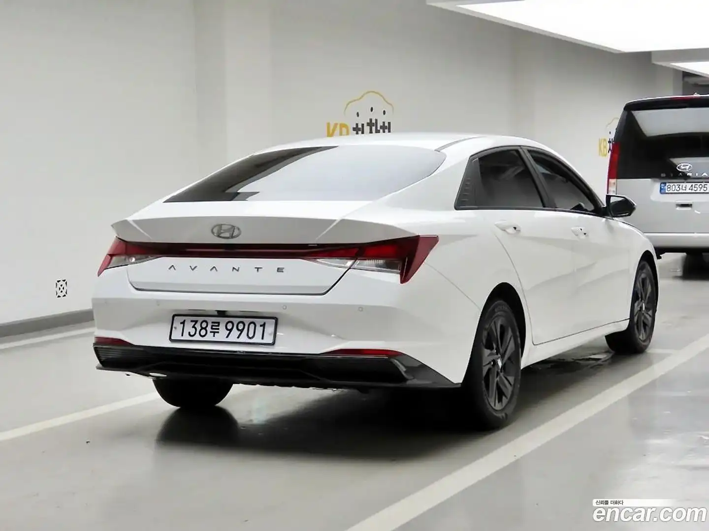 AVANTE Hyundai 2023.0-OUTER-004