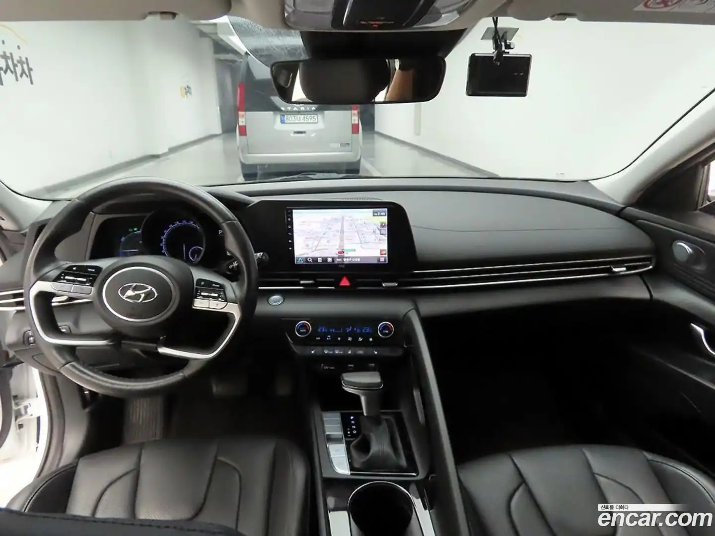 AVANTE Hyundai 2023.0-INNER-007