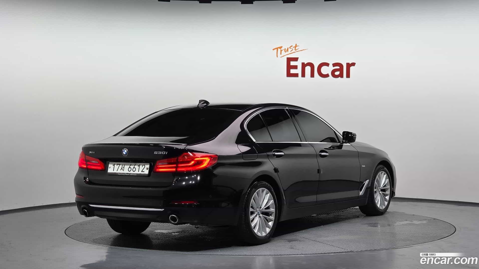 5-Series BMW 2018.8-OUTER-002
