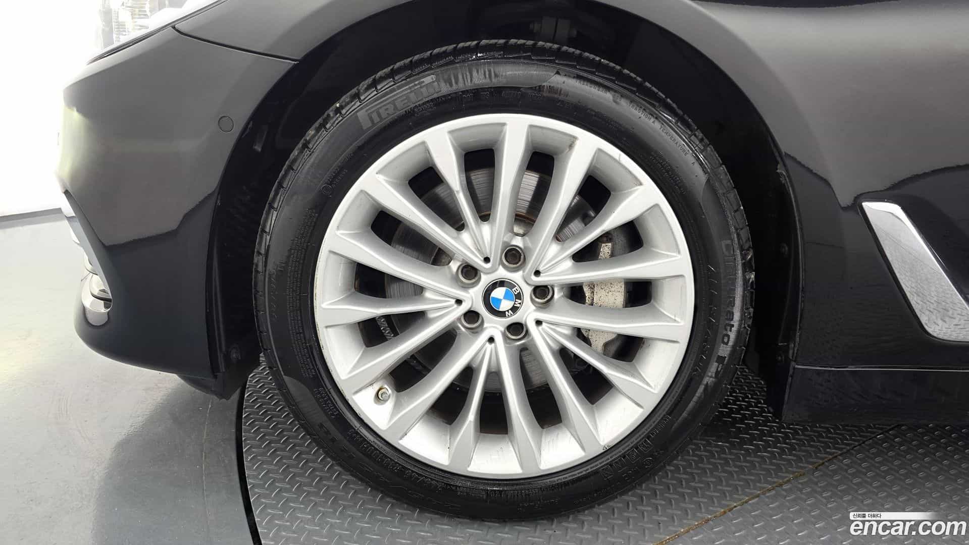 5-Series BMW 2018.8-OUTER-005