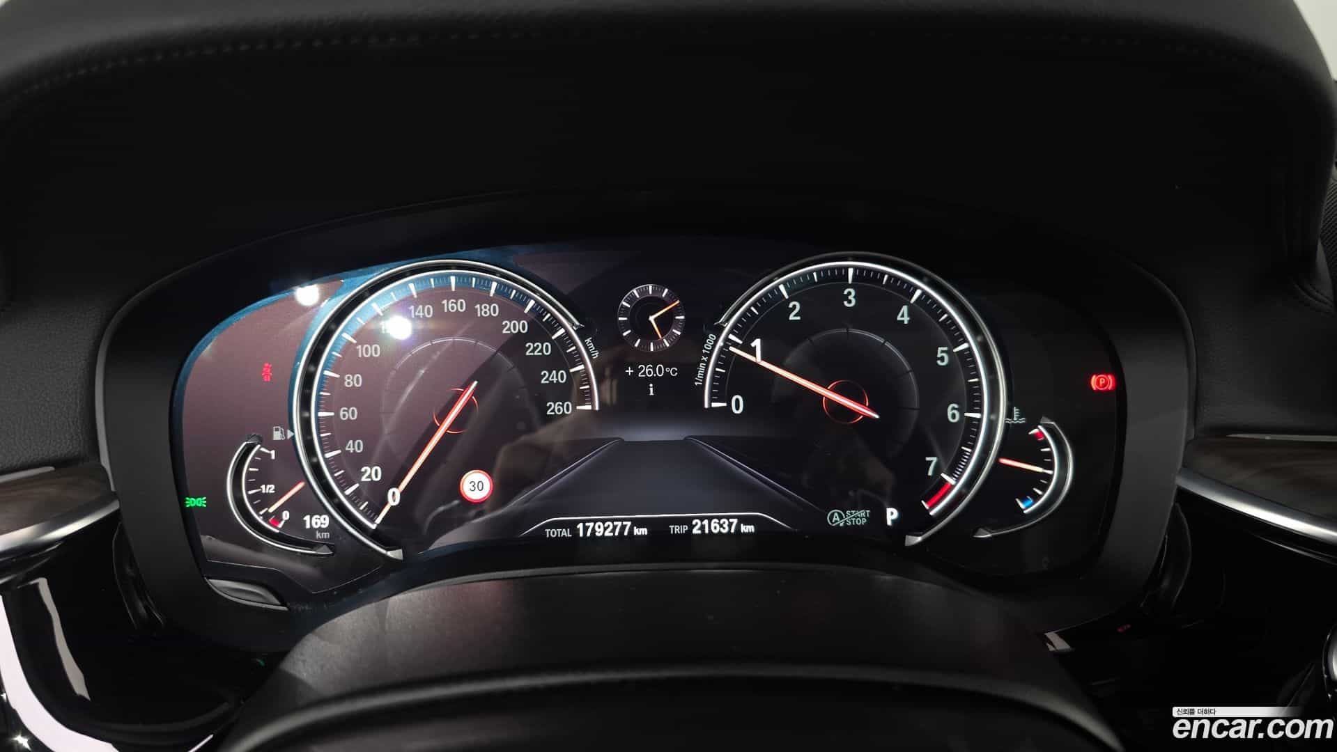 5-Series BMW 2018.8-INNER-008