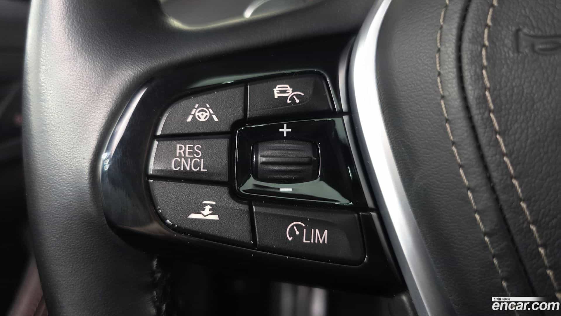 5-Series BMW 2018.8-OPTION-023