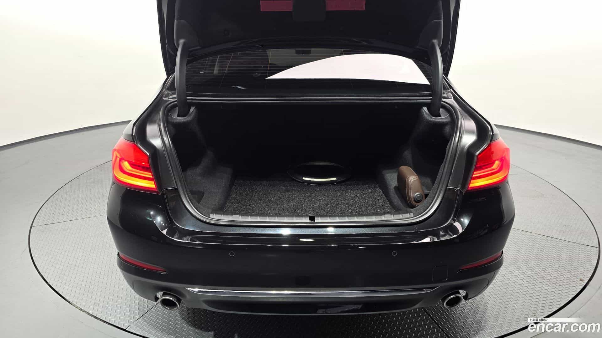 5-Series BMW 2018.8-OPTION-024